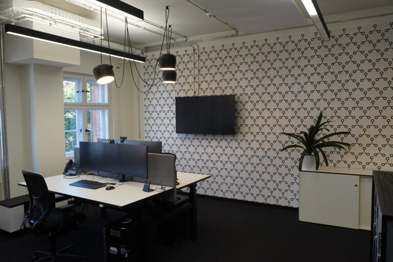 Moderne Büros und Arbeitsplätze der ALDB